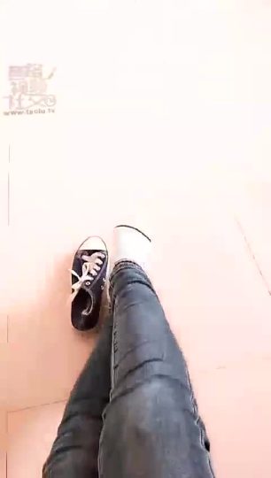 主人逛街回来鞋子脏了，贱狗呢_夫妻娜主_100150598_20181004031934-青萍女尊资源分享平台