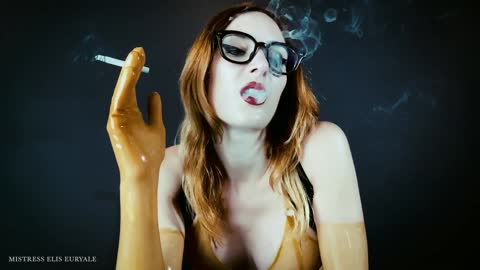 Elis Euryale – Latex gloves for an ashtray-青萍女尊资源分享平台