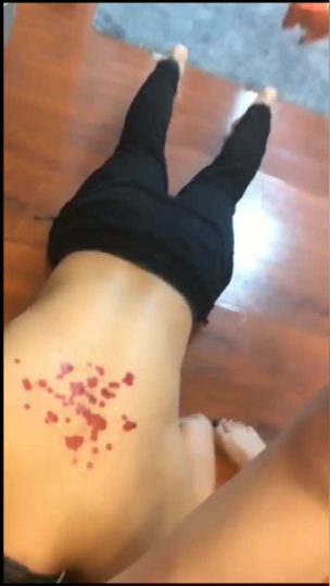 O27欧美范珍妮女王 20分钟 nue圈养狗，鞭打，tian脚，滴蜡。-青萍女尊资源分享平台