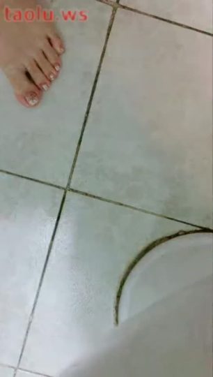 Betty贝蒂 圣水恋足虐乳提档-青萍女尊资源分享平台