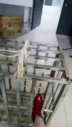 佛山囚园 美女被关笼子-青萍女尊资源分享平台