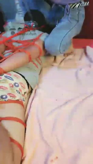 夏夏 捆绑 原味棉袜堵嘴-青萍女尊资源分享平台