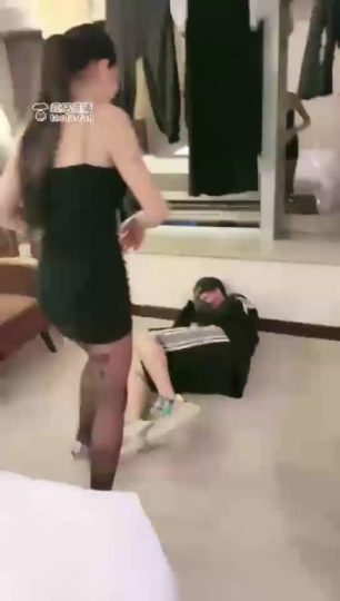 1067.【诺曦S】踢裆专场【37分钟】【标清】-青萍女尊资源分享平台