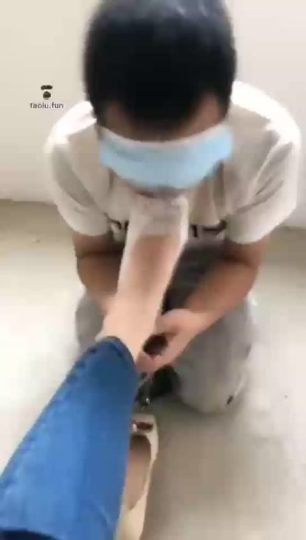 562.【小可S】楼下小区玩狗脏鞋底羞辱【46分钟】【标清】-青萍女尊资源分享平台