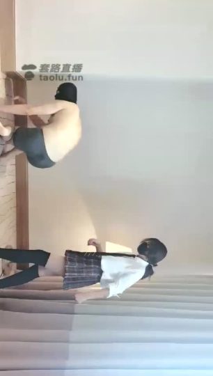 1731.【焰灵姬】踢裆，膝盖顶蛋【25分钟】【标清】-青萍女尊资源分享平台