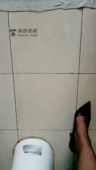 3191.【灵犀女ss】脚奴伺候哦洗脚【79分钟】【标清】-青萍女尊资源分享平台