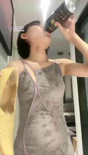 3904.【伊茜S】顶级重口第一视角：呕吐炸J白D炸J【76分钟】【标清】-青萍女尊资源分享平台