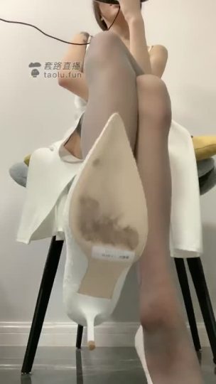 丽塔 第一视角 红绿灯 四月十一日-青萍女尊资源分享平台