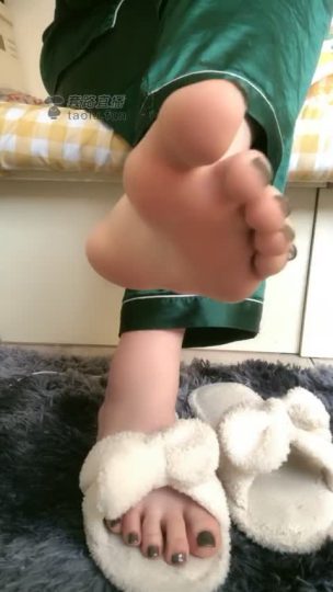 淼淼Sama 红绿灯 裸足羞辱 榨精-青萍女尊资源分享平台