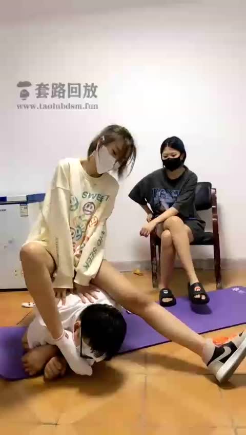 昕昕 调教新手小白狗狗 开发他成为骚贱狗恋足辱骂1-青萍女尊资源分享平台