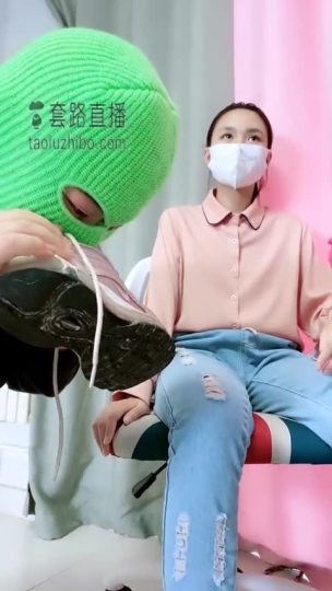 美离子 素人19岁 暴力连环夺命踢-青萍女尊资源分享平台