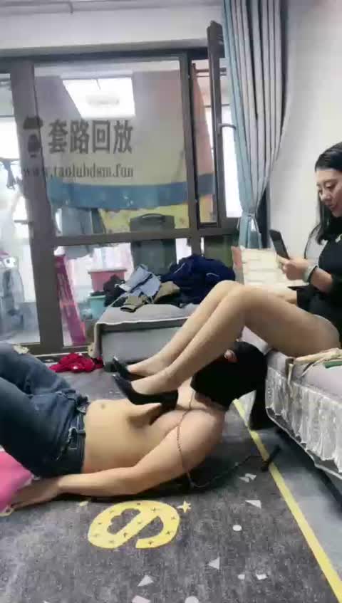 伊兮夫妻 肉丝高跟鞋调教-青萍女尊资源分享平台