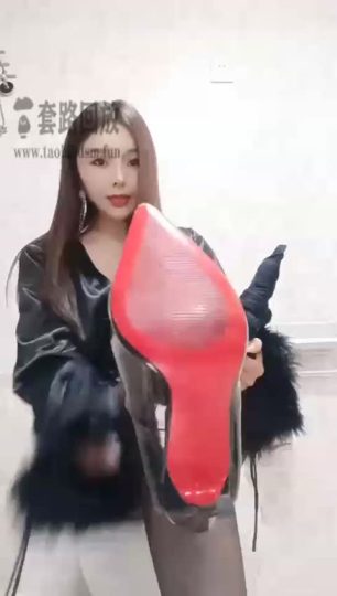 苏州十三姨 第一视角 黑丝高跟 红绿灯-青萍女尊资源分享平台