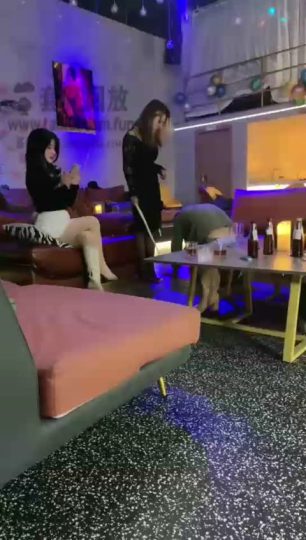 晨晨cc和成都六姐 酒吧玩狗调教-青萍女尊资源分享平台