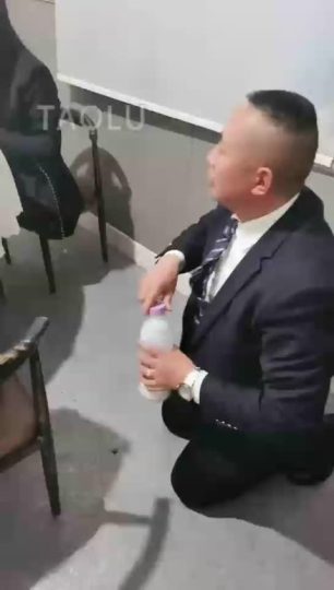 成都六姐 四姐妹聚餐 玩狗-青萍女尊资源分享平台