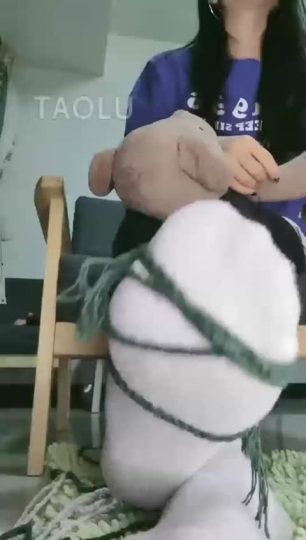 小蚂蚁女王 第一视角 红绿灯 棉袜 裸足 榨精-青萍女尊资源分享平台