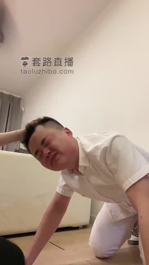 奶味茶茶 下播后狗子又要求我扇他耳光 好爽-青萍女尊资源分享平台