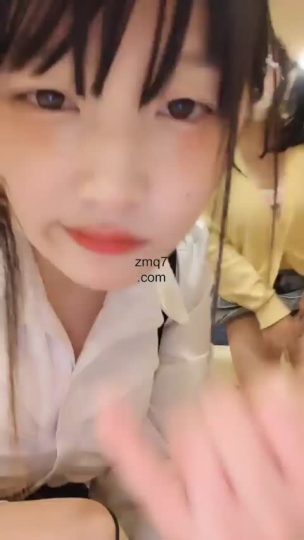 软软 两个萝莉女王玩一个贱货-青萍女尊资源分享平台