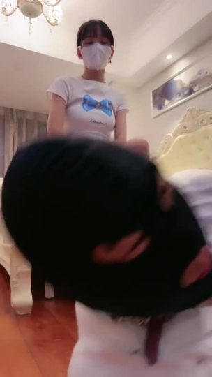 暴力美学 巨鞋 踩踏-青萍女尊资源分享平台