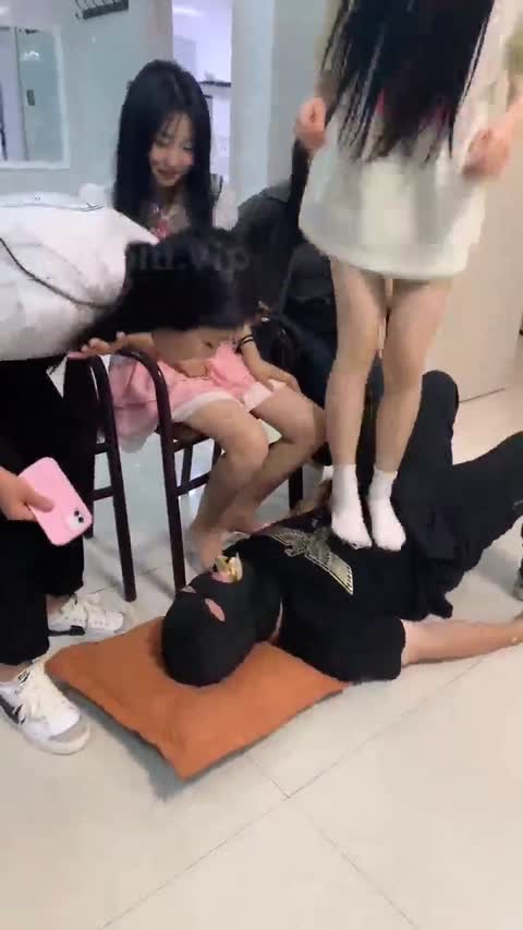 精神小妹 调教不听话的贱货-青萍女尊资源分享平台