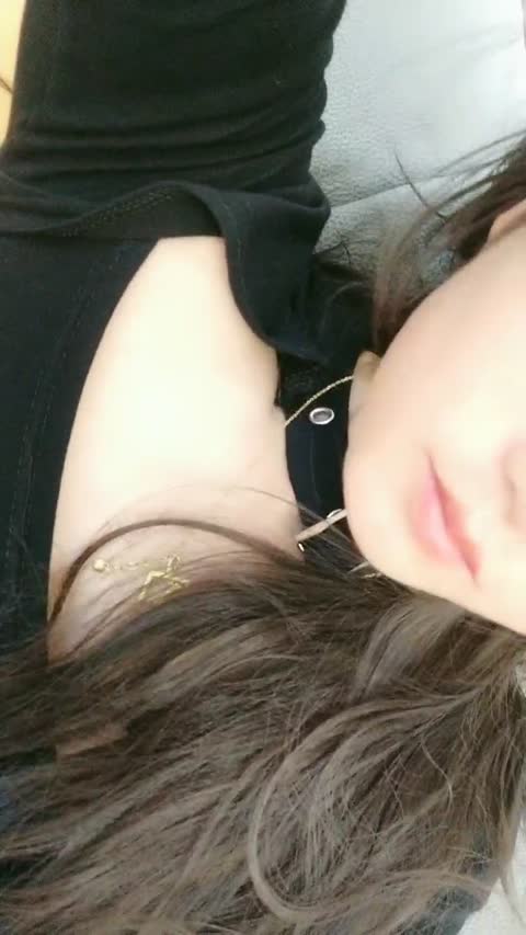 guochan2048_com_两女一男SM调教小哥哥，高跟女王小萝莉，舔逼喝尿脚踩鸡巴让她舔逼，淫声荡语给大哥足交，椅子上爆草萝莉-青萍女尊资源分享平台