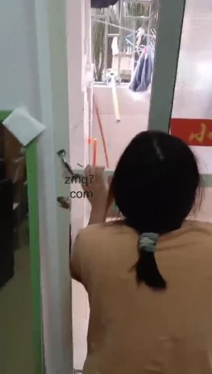 哈宝 来宿舍玩小胖奴-青萍女尊资源分享平台