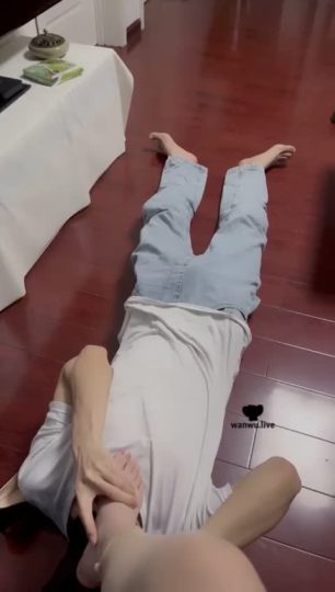 樱子大人 靴子 肉色丝袜臭脚窒息-青萍女尊资源分享平台