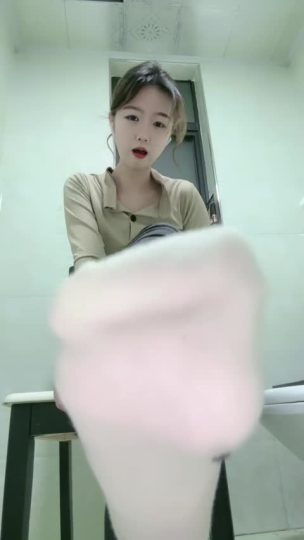 1726733621902_v8473马桶必入-青萍女尊资源分享平台