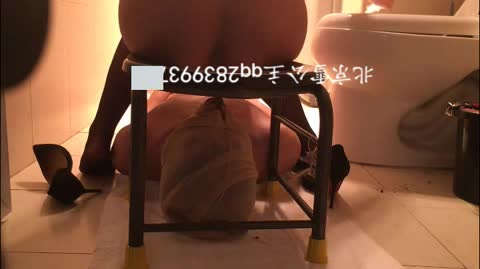 1723743001430_雪公主 厕椅 黄金-青萍女尊资源分享平台