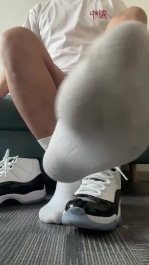 1731041899179_5_6336605383410320773-青萍女尊资源分享平台