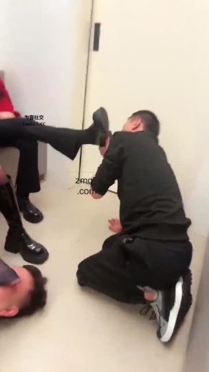 伊晨 暴虐地铁猥亵男-青萍女尊资源分享平台