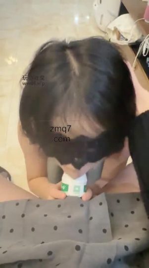 反差楠熙 甜妹母狗踢B踩奶专场-青萍女尊资源分享平台