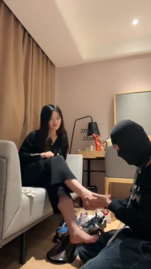 子熙 调教舔鞋M-青萍女尊资源分享平台