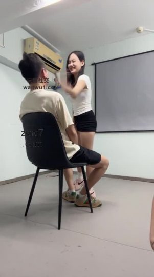 小阿萱 超重的耳光-青萍女尊资源分享平台