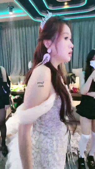 月焱 女王的生日宴-青萍女尊资源分享平台