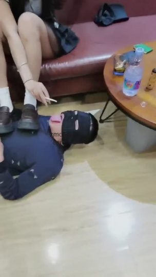 文文 小皮鞋-青萍女尊资源分享平台