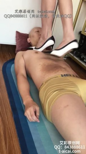 点点 新素人S的首次高跟踩踏-青萍女尊资源分享平台