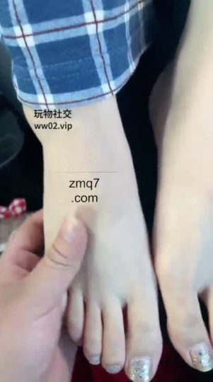 素人挖机 开发高颜值拖鞋女神-青萍女尊资源分享平台