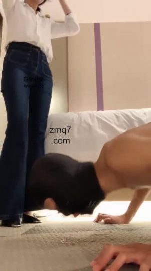 米琦妙 高跟爆狗嘴-青萍女尊资源分享平台