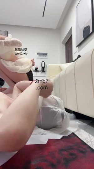 萝莉糖糖 轮流圣水-青萍女尊资源分享平台