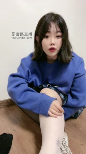 1722371934586_视频_淼淼sama_臭运动鞋玩弄-青萍女尊资源分享平台