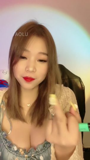 1722396220889_视频_白桃_前女友绿帽无底线辱全家-青萍女尊资源分享平台