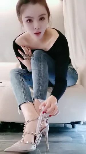 宇婉莹 新年第一榨-青萍女尊资源分享平台