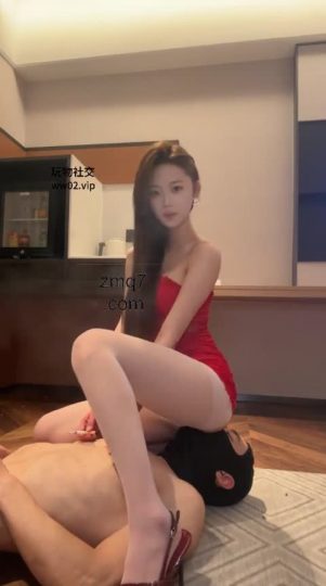 车模尹 直接黄金口水饼干喂食-青萍女尊资源分享平台