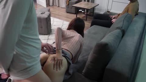 Cuckold Husbad Licks Her Pussy After Creampie-青萍女尊资源分享平台