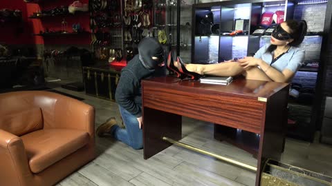 mistress_gaia_-_louboutin_recruit__1080_hd_-青萍女尊资源分享平台