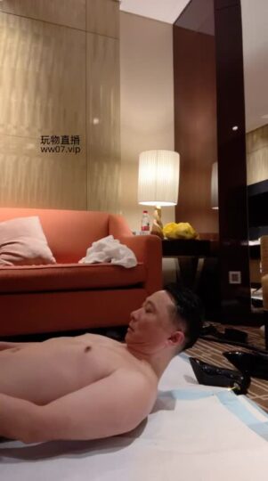 不知名 开发老骚货 吃到呕吐-青萍女尊资源分享平台