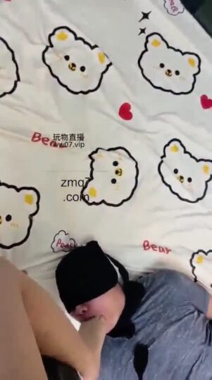 冰露 专业清理脚底的废物-青萍女尊资源分享平台