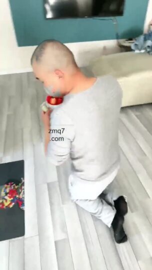 伊潼 有家奴的生活-青萍女尊资源分享平台