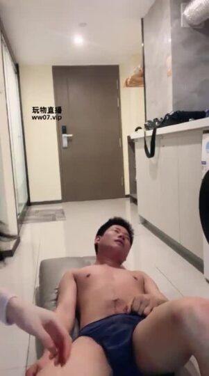 千千 暴力踩踏-青萍女尊资源分享平台